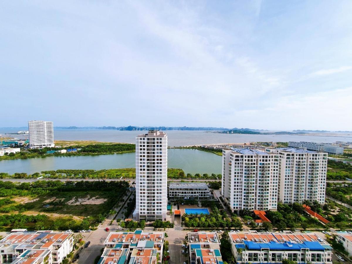 May House Green Bay Garden Ha Long - Near Marina Beach Екстериор снимка