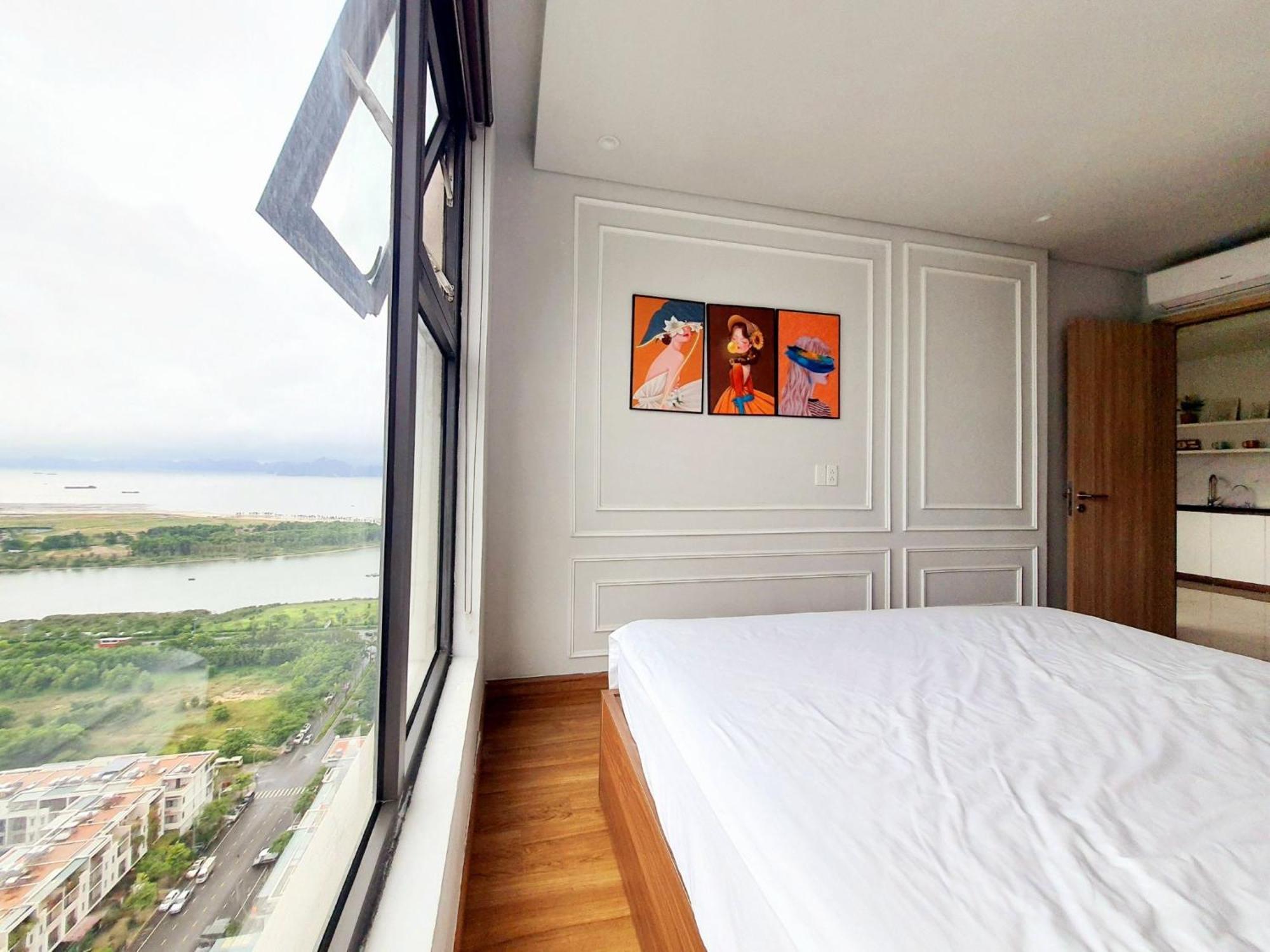 May House Green Bay Garden Ha Long - Near Marina Beach Екстериор снимка